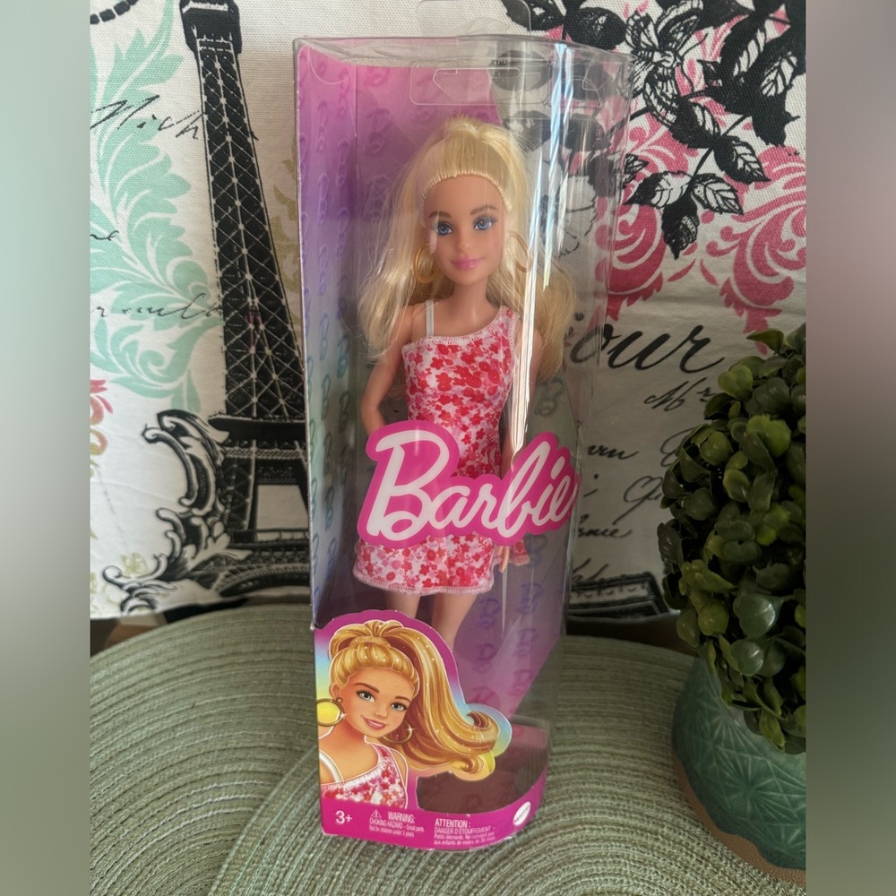 Barbie Doll Pretty in Pink Dress Blond Hair New in Open Box